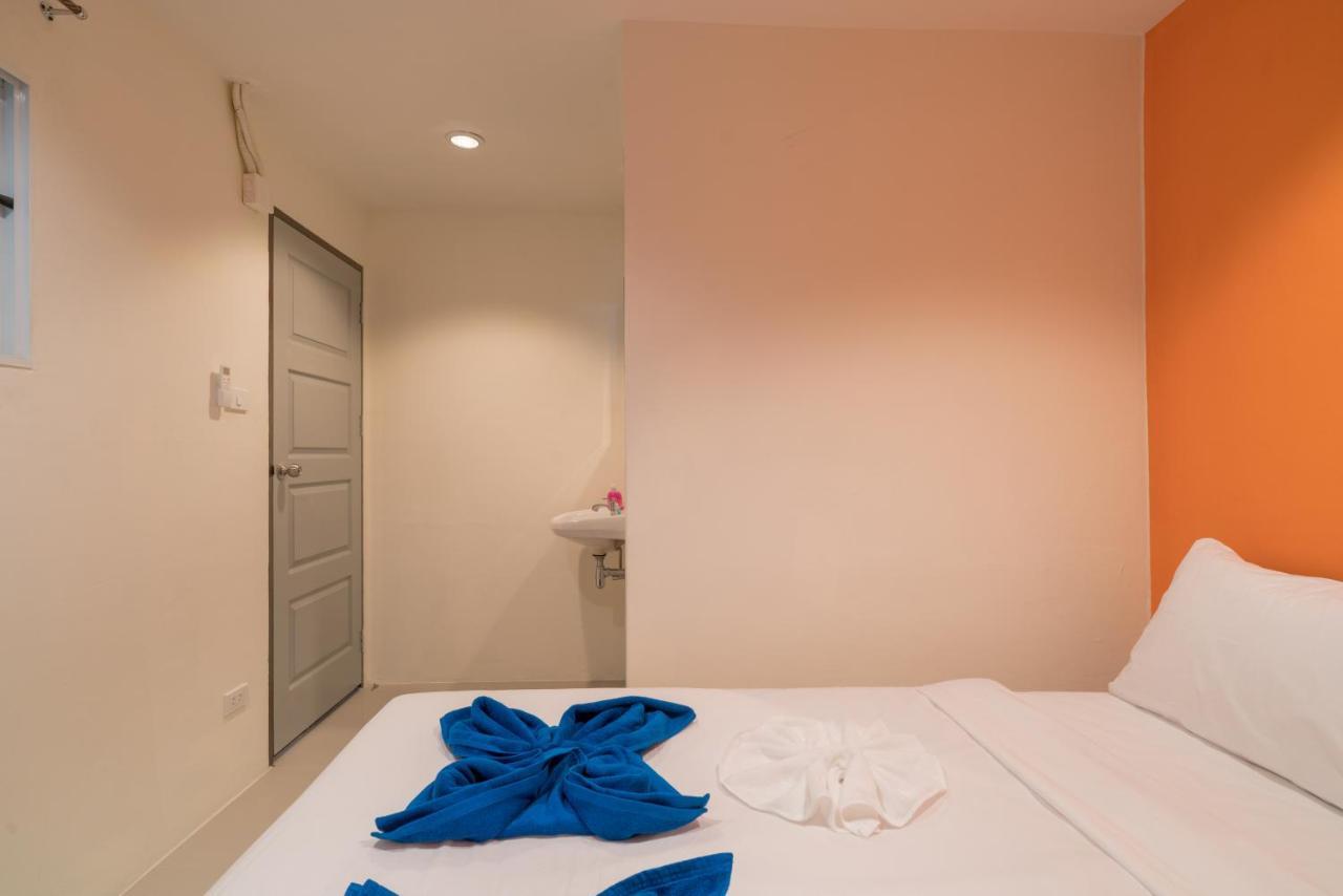 Grey Door Hotel Patong Kültér fotó