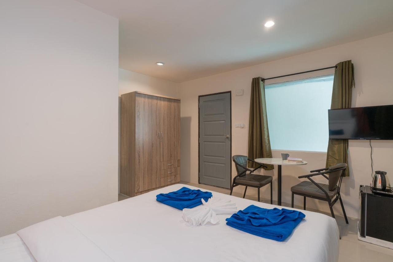 Grey Door Hotel Patong Kültér fotó