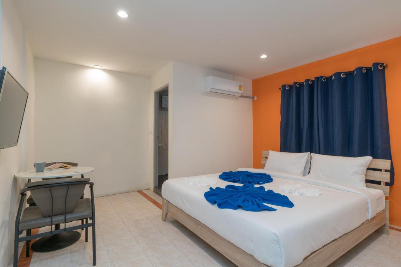 Grey Door Hotel Patong Kültér fotó