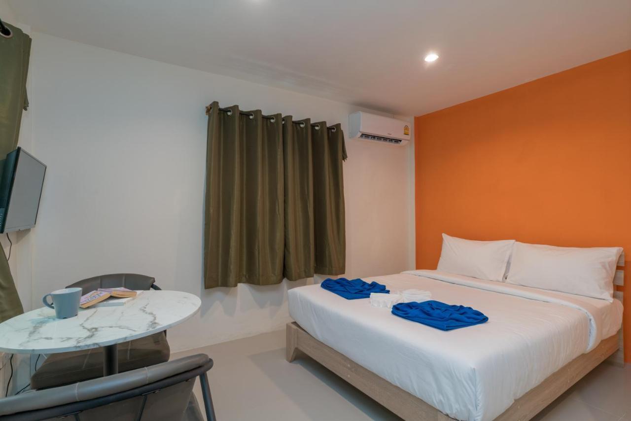 Grey Door Hotel Patong Kültér fotó