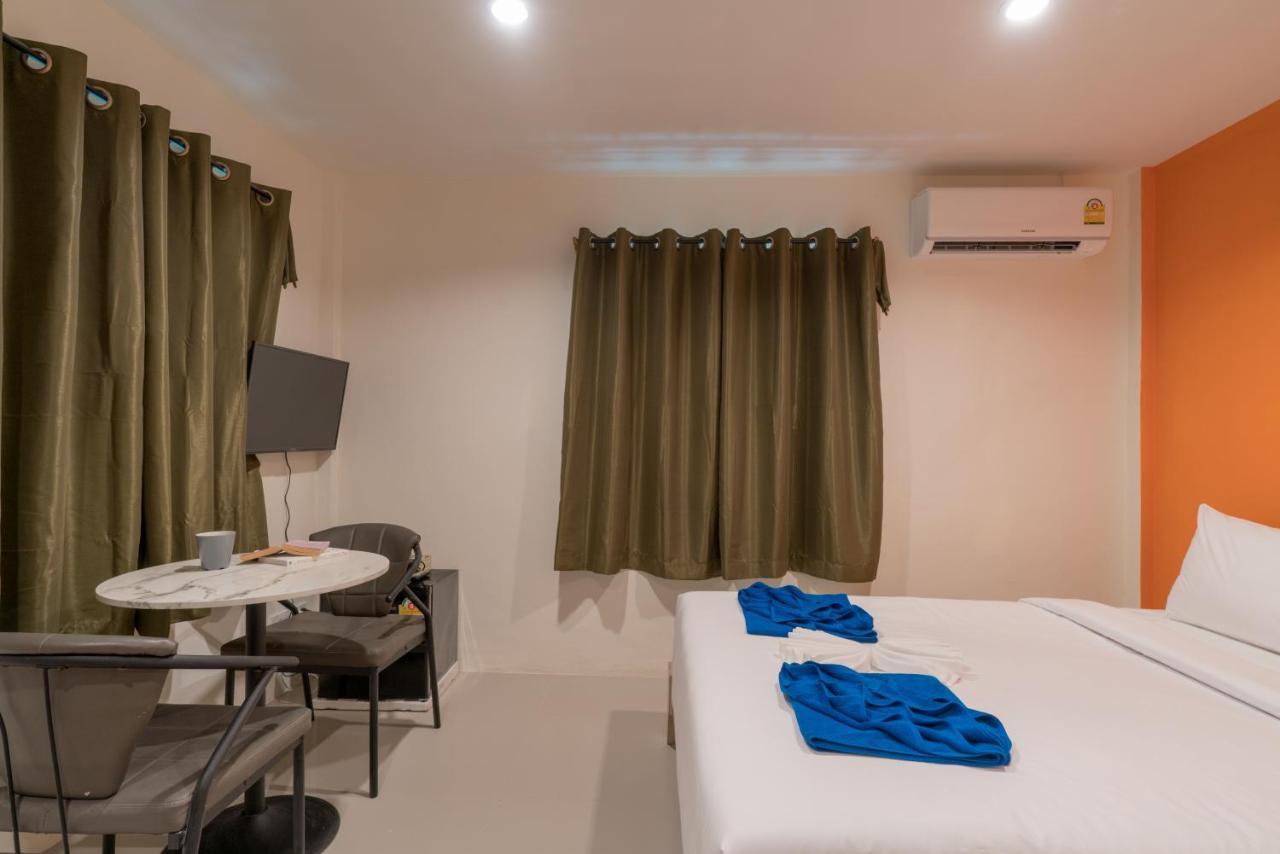 Grey Door Hotel Patong Kültér fotó