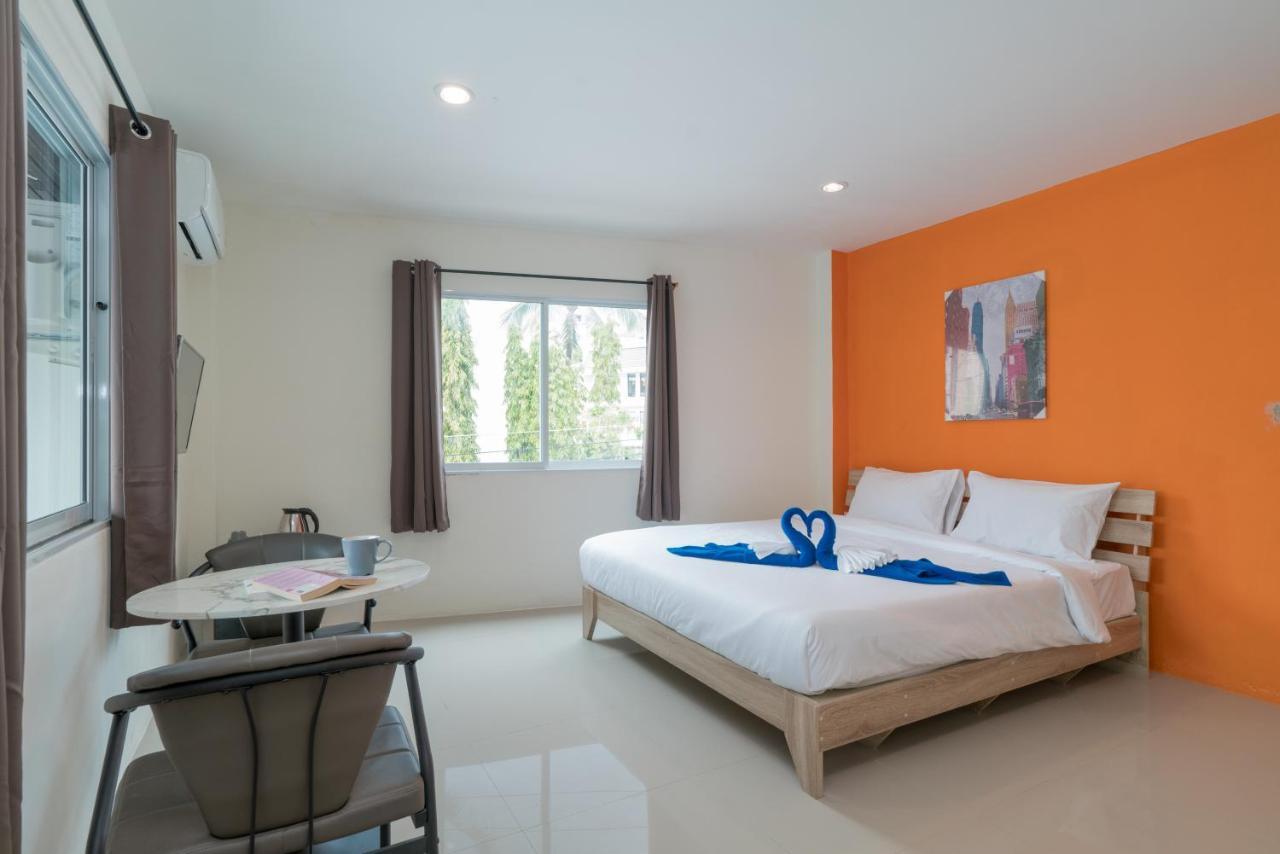 Grey Door Hotel Patong Kültér fotó